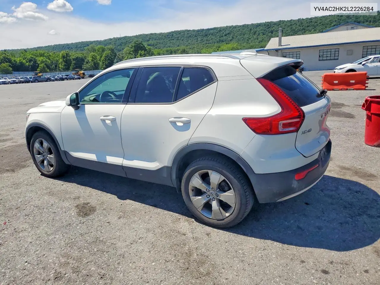 2020 Volvo Xc40 T4 Momentum VIN: YV4AC2HK2L2226284 Lot: 57623376