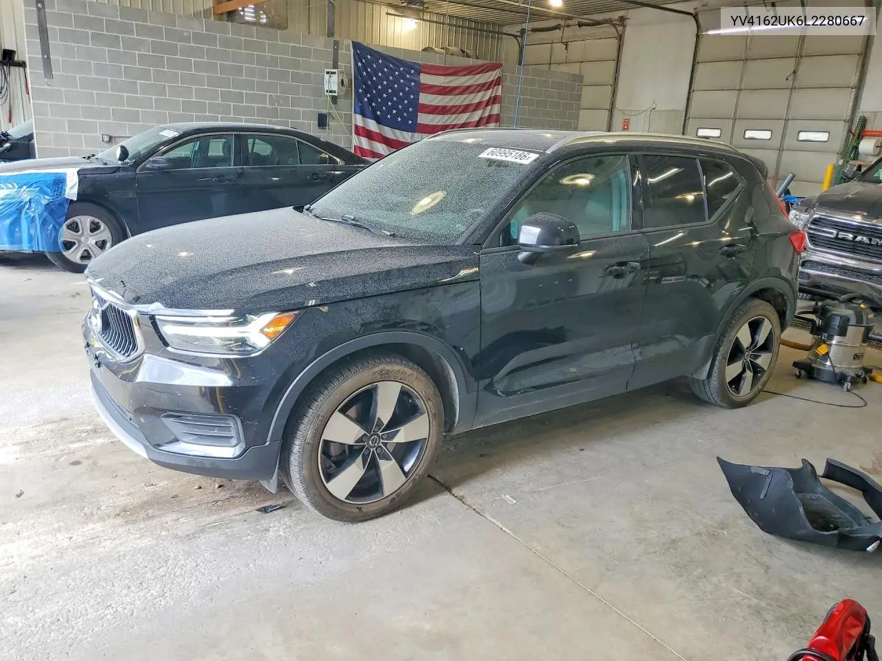 2020 Volvo Xc40 T5 Momentum VIN: YV4162UK6L2280667 Lot: 60995186
