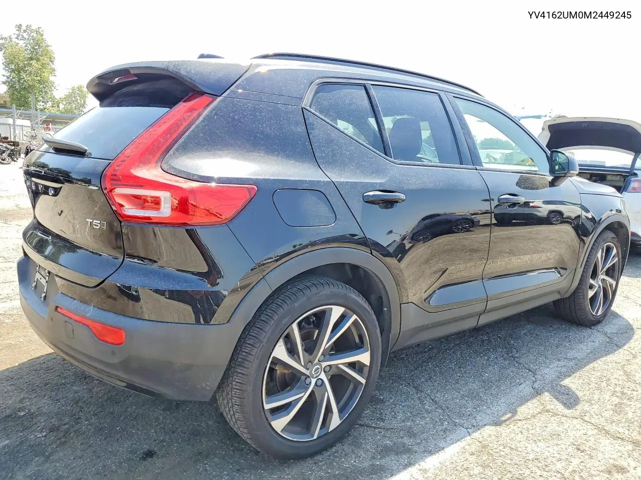 2021 Volvo Xc40 T5 R-Design VIN: YV4162UM0M2449245 Lot: 50657496