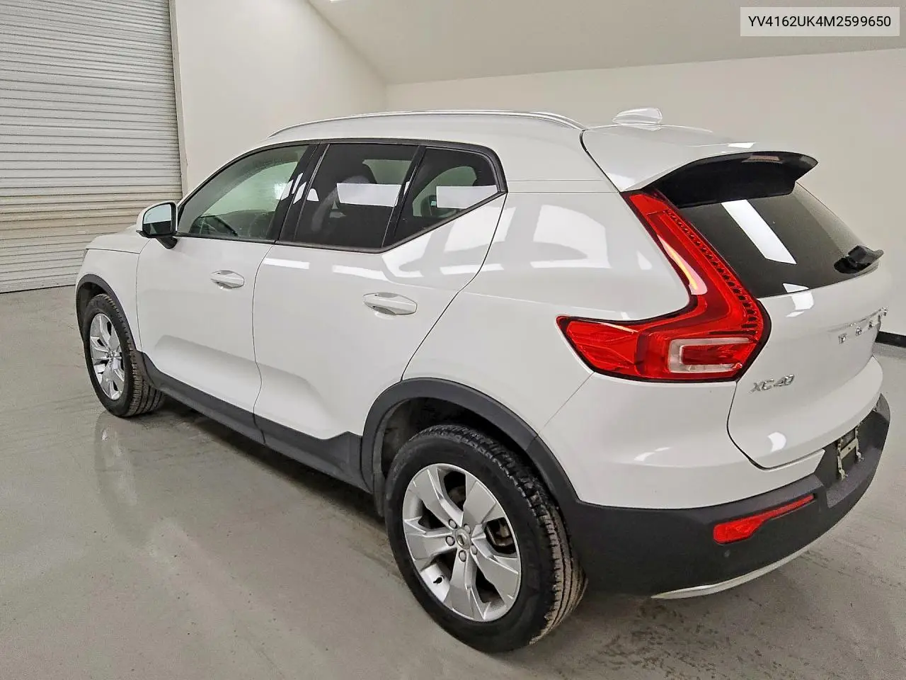 2021 Volvo Xc40 T5 Momentum VIN: YV4162UK4M2599650 Lot: 54218066