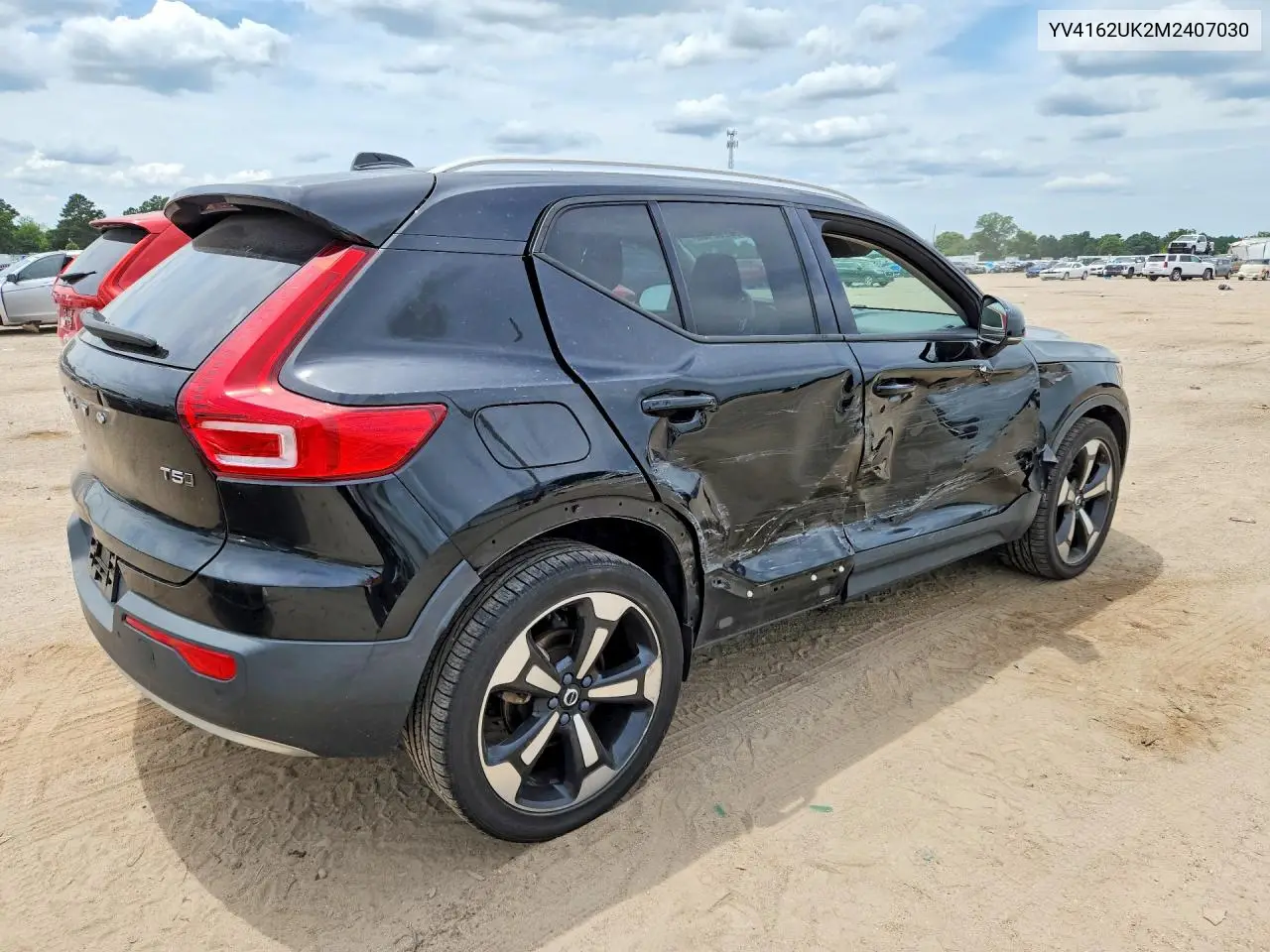 2021 Volvo Xc40 T5 Momentum VIN: YV4162UK2M2407030 Lot: 56289106