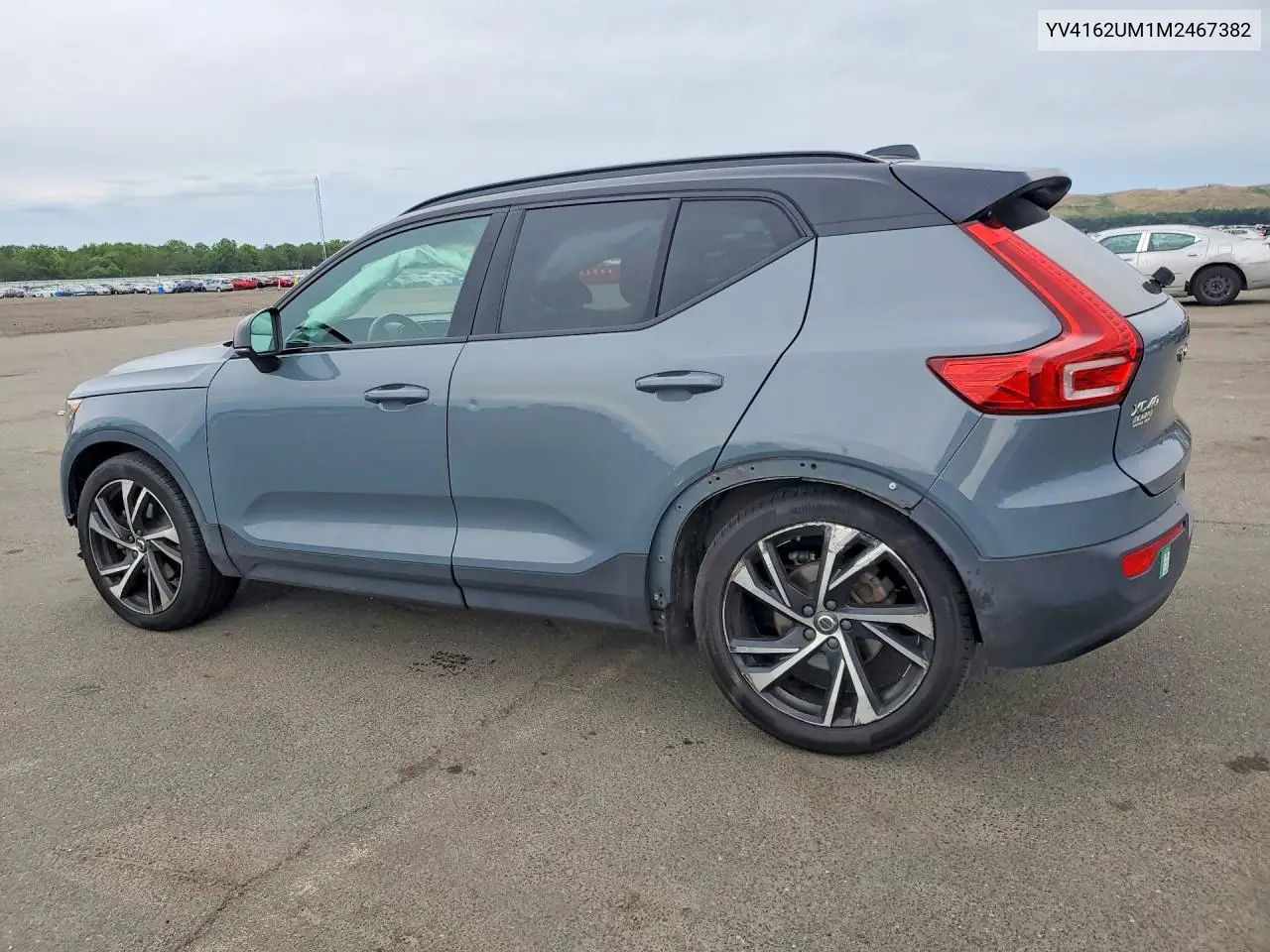2021 Volvo Xc40 T5 R-Design VIN: YV4162UM1M2467382 Lot: 58139256