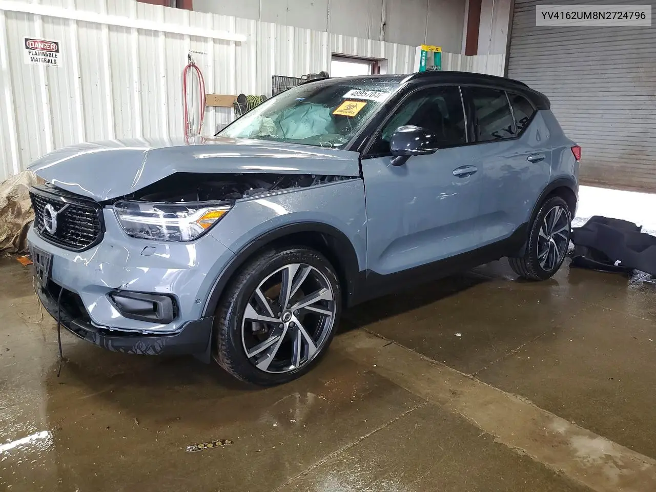 2022 Volvo Xc40 T5 R-Design