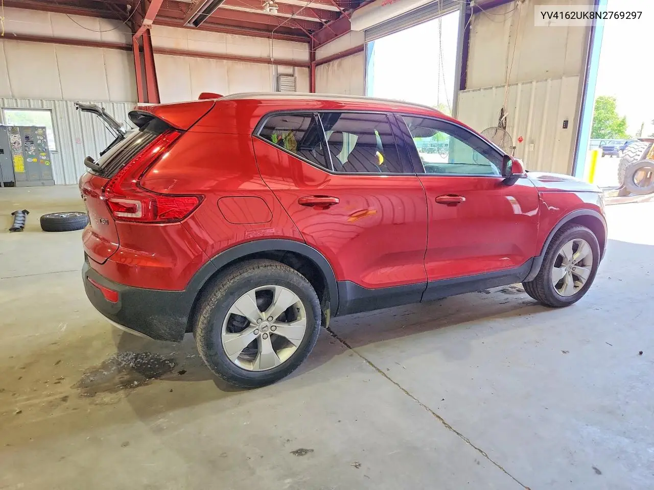 2022 Volvo Xc40 T5 Momentum VIN: YV4162UK8N2769297 Lot: 56848236