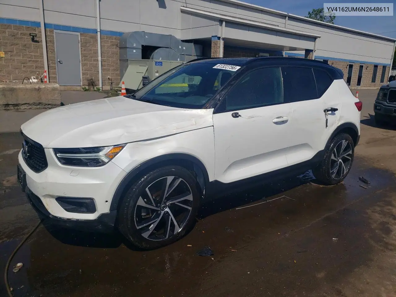 2022 Volvo Xc40 T5 R-Design VIN: YV4162UM6N2648611 Lot: 61322756