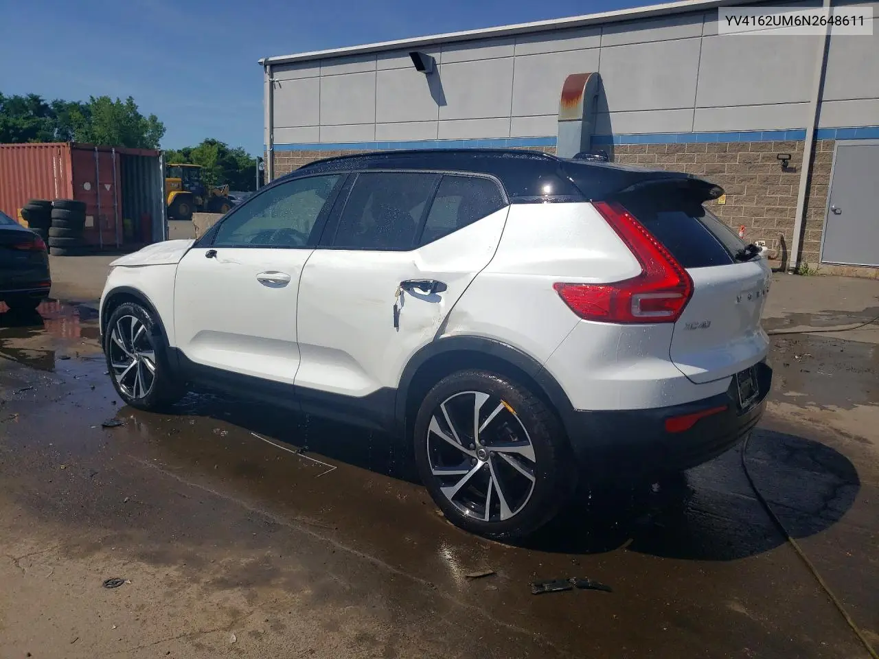 2022 Volvo Xc40 T5 R-Design VIN: YV4162UM6N2648611 Lot: 61322756