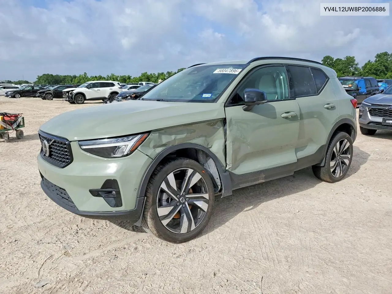 2023 Volvo Xc40 Plus