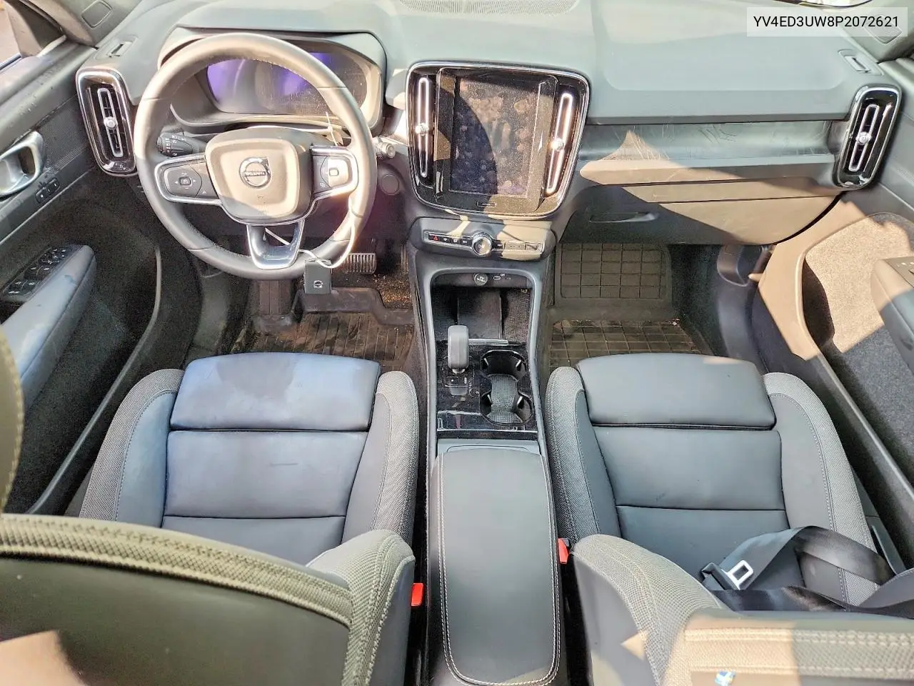 XC40