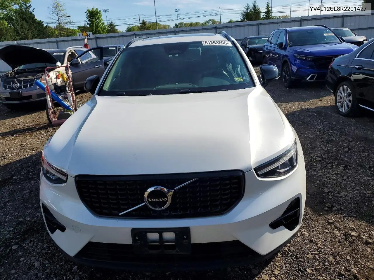 2024 Volvo Xc40 Plus VIN: YV4L12UL8R2201427 Lot: 51363506