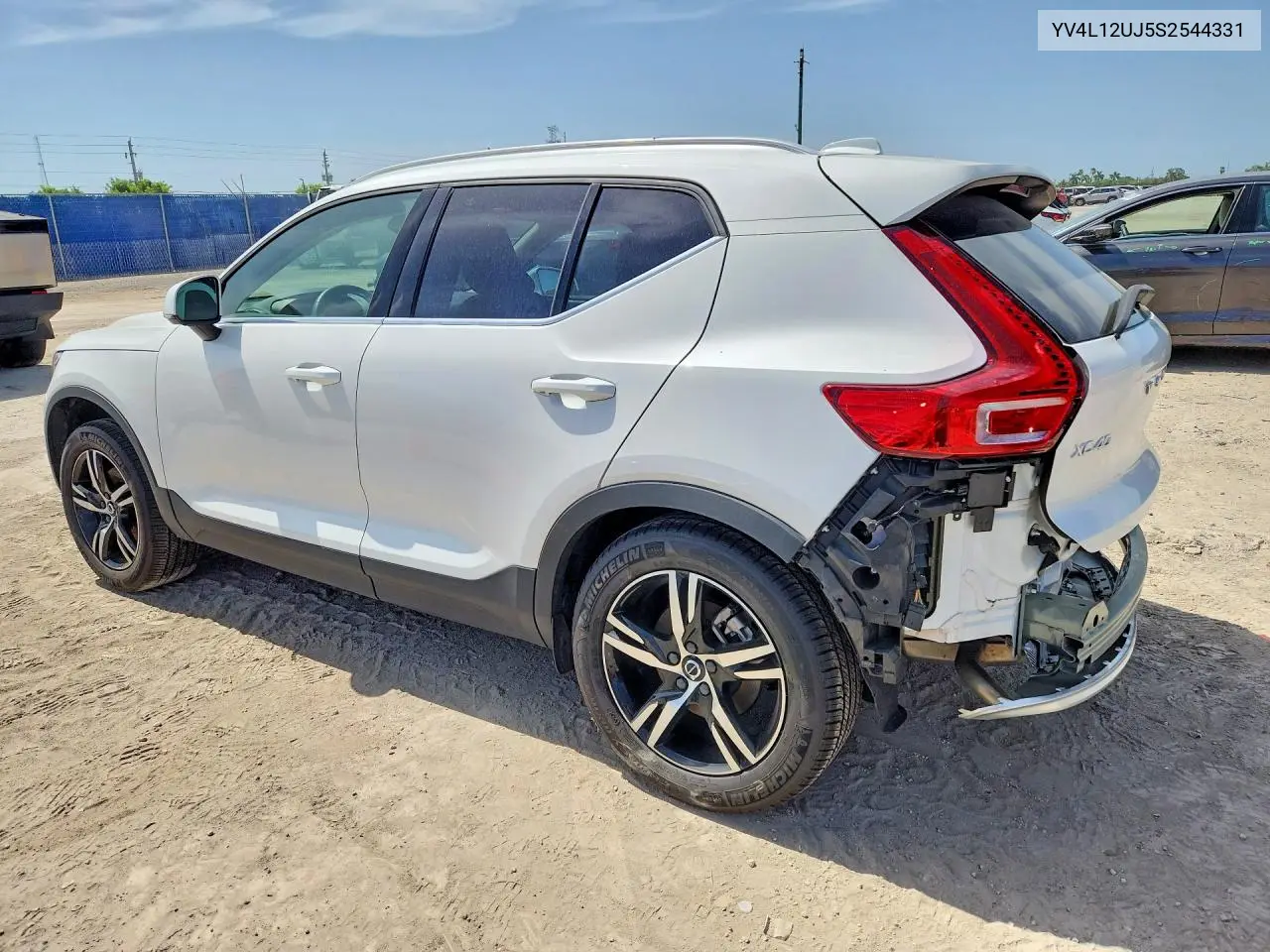 2025 Volvo Xc40 Core VIN: YV4L12UJ5S2544331 Lot: 57966936