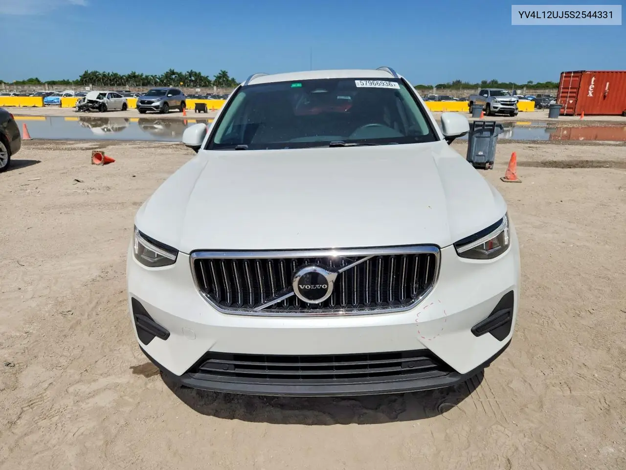 2025 Volvo Xc40 Core VIN: YV4L12UJ5S2544331 Lot: 57966936