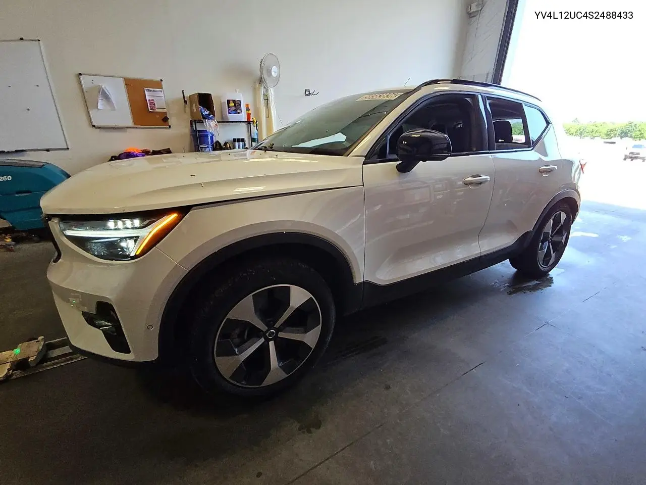 2025 Volvo Xc40 Plus VIN: YV4L12UC4S2488433 Lot: 58563836