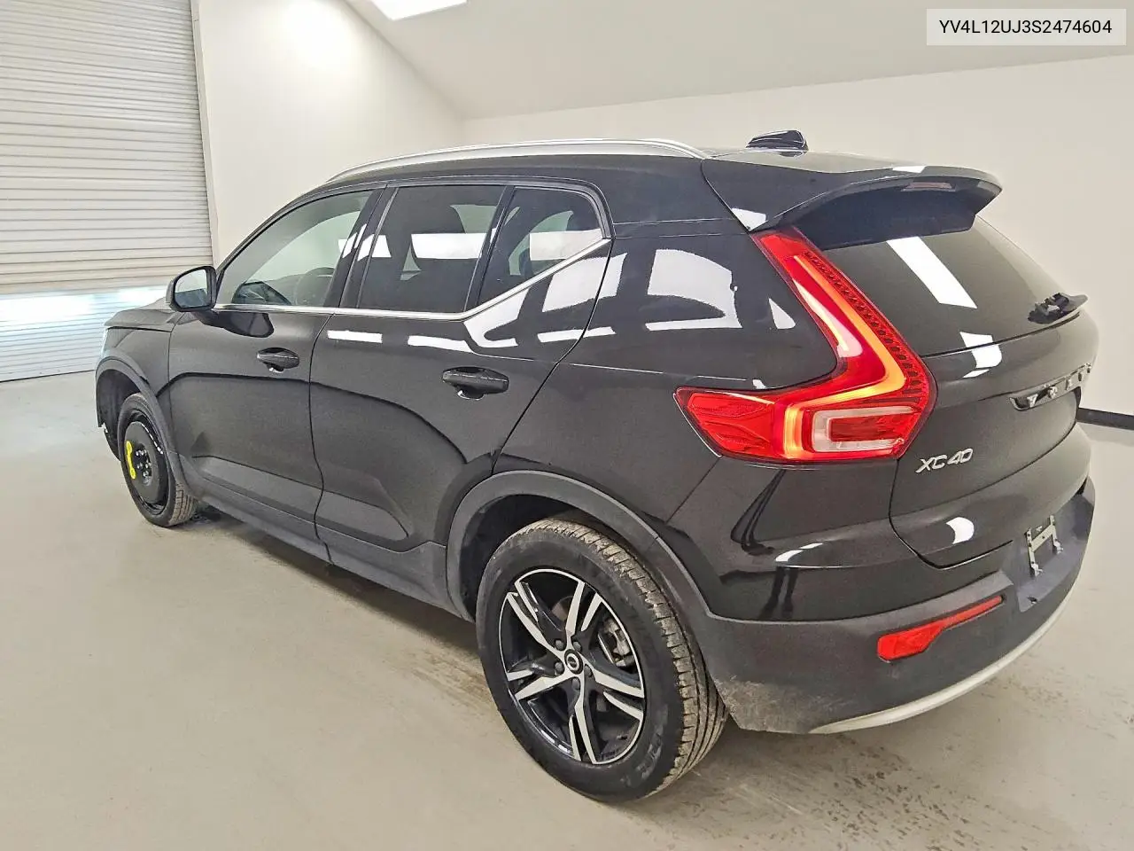 2025 Volvo Xc40 Core VIN: YV4L12UJ3S2474604 Lot: 60891006