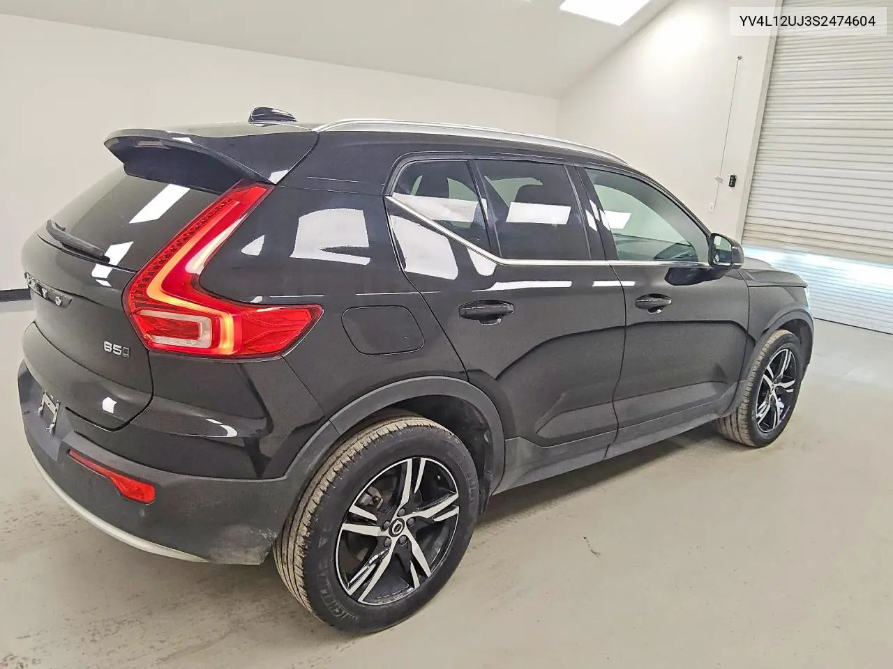 2025 Volvo Xc40 Core VIN: YV4L12UJ3S2474604 Lot: 60891006
