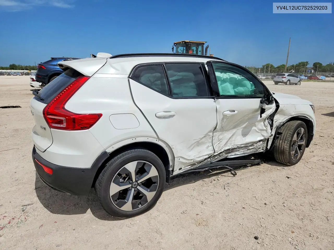 2025 Volvo Xc40 Plus VIN: YV4L12UC7S2529203 Lot: 61238436