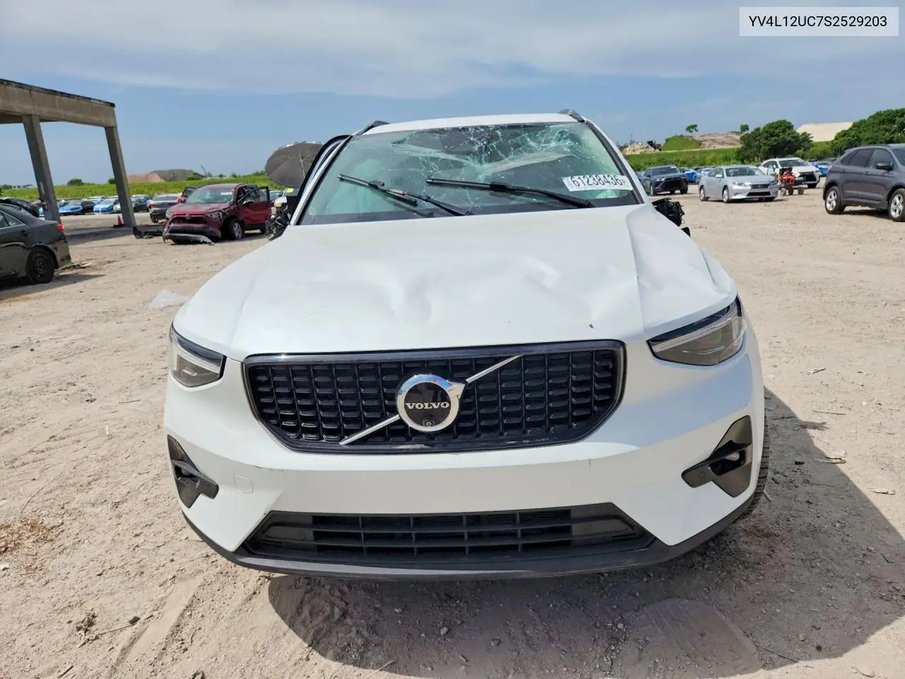 2025 Volvo Xc40 Plus VIN: YV4L12UC7S2529203 Lot: 61238436