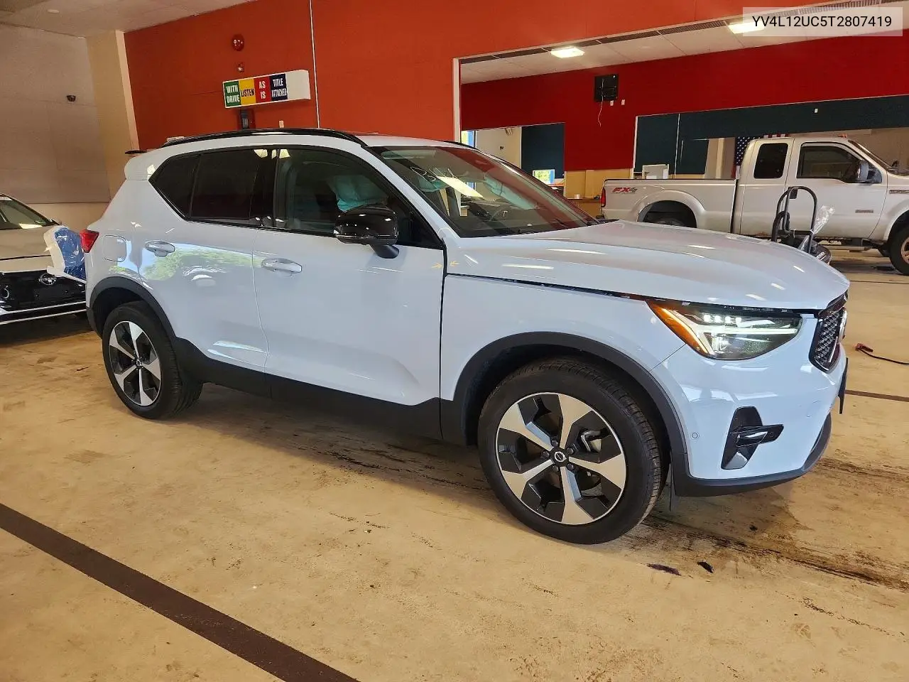 2026 Volvo Xc40 Plus VIN: YV4L12UC5T2807419 Lot: 59953586