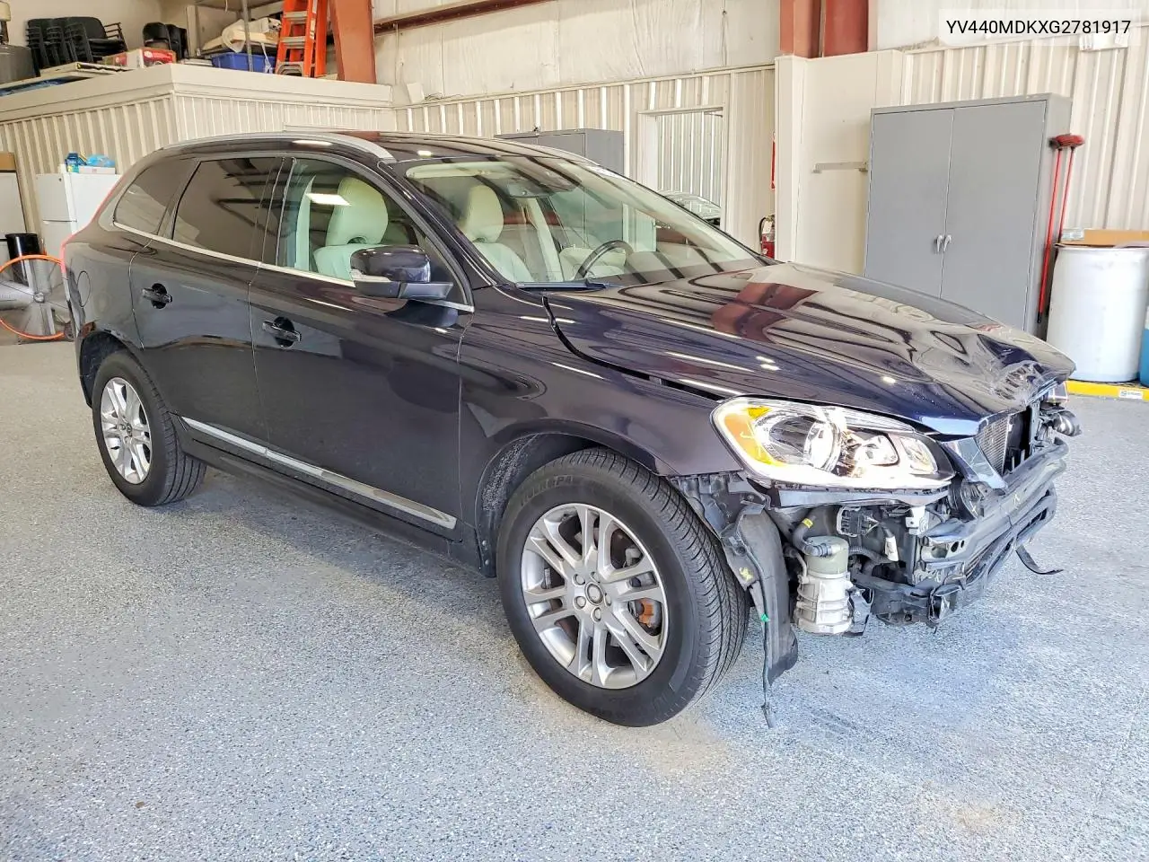2016 Volvo Xc60 T5 Premier VIN: YV440MDKXG2781917 Lot: 61534756