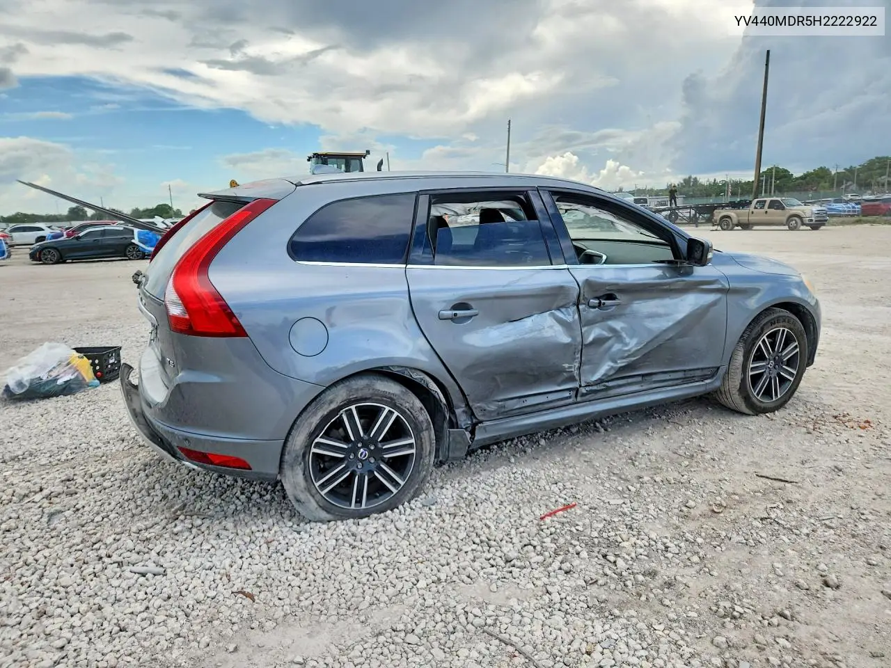 2017 Volvo Xc60 T5 Dynamic VIN: YV440MDR5H2222922 Lot: 59614196
