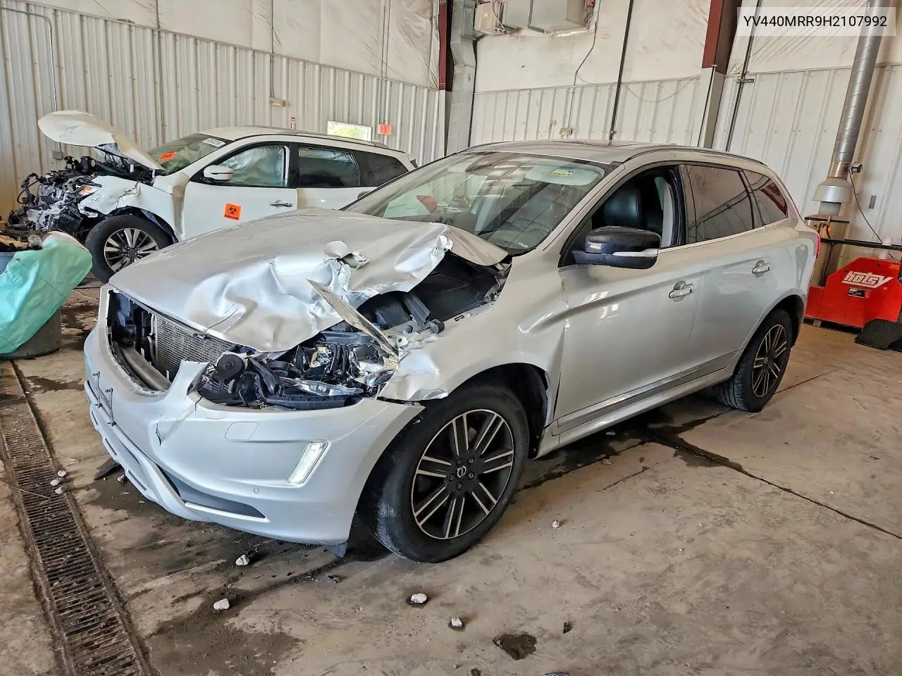 2017 Volvo Xc60 T5 Dynamic VIN: YV440MRR9H2107992 Lot: 59678806