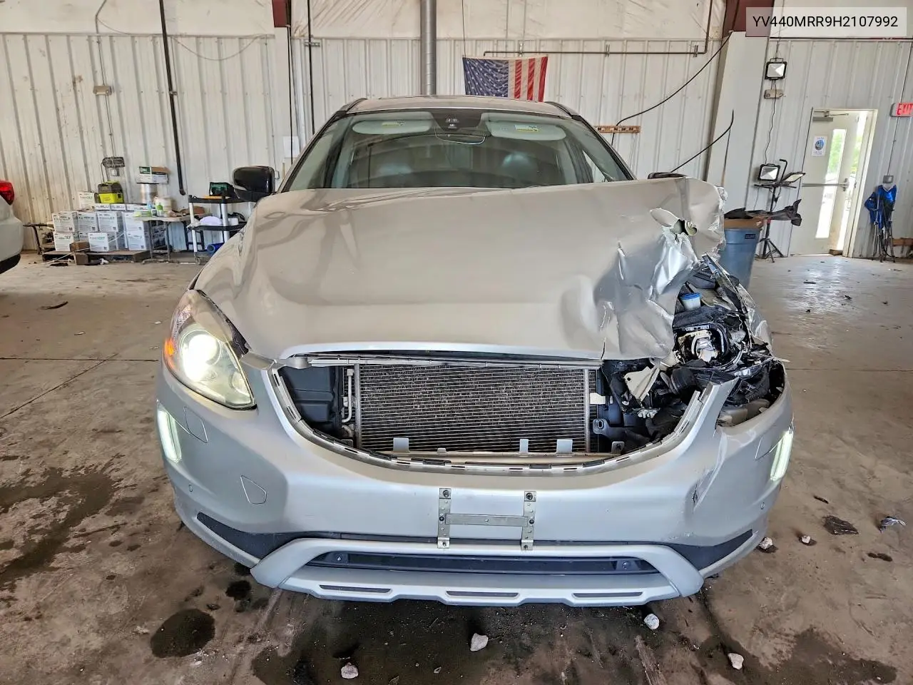 2017 Volvo Xc60 T5 Dynamic VIN: YV440MRR9H2107992 Lot: 59678806