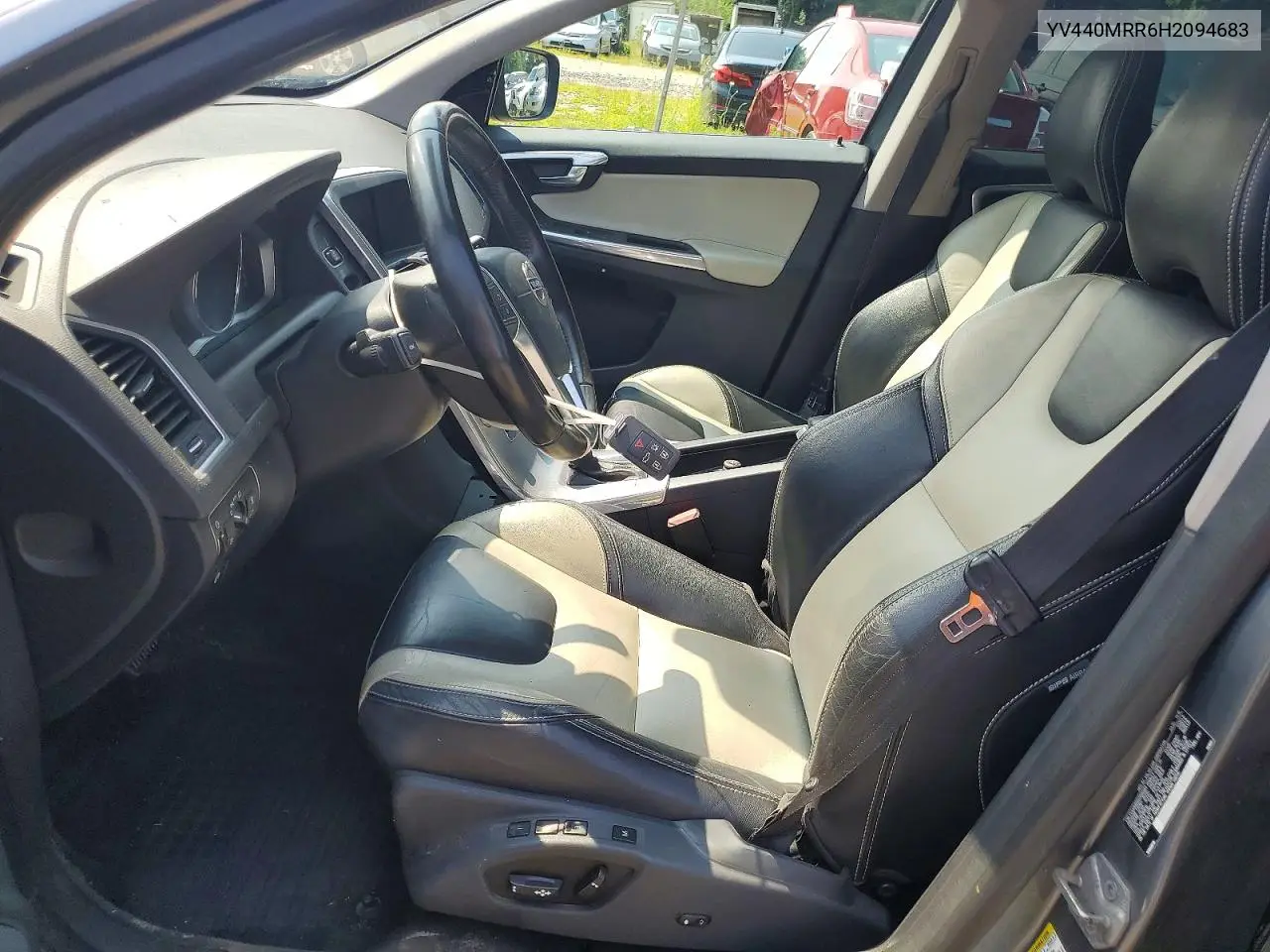 2017 Volvo Xc60 T5 Dynamic VIN: YV440MRR6H2094683 Lot: 61366176