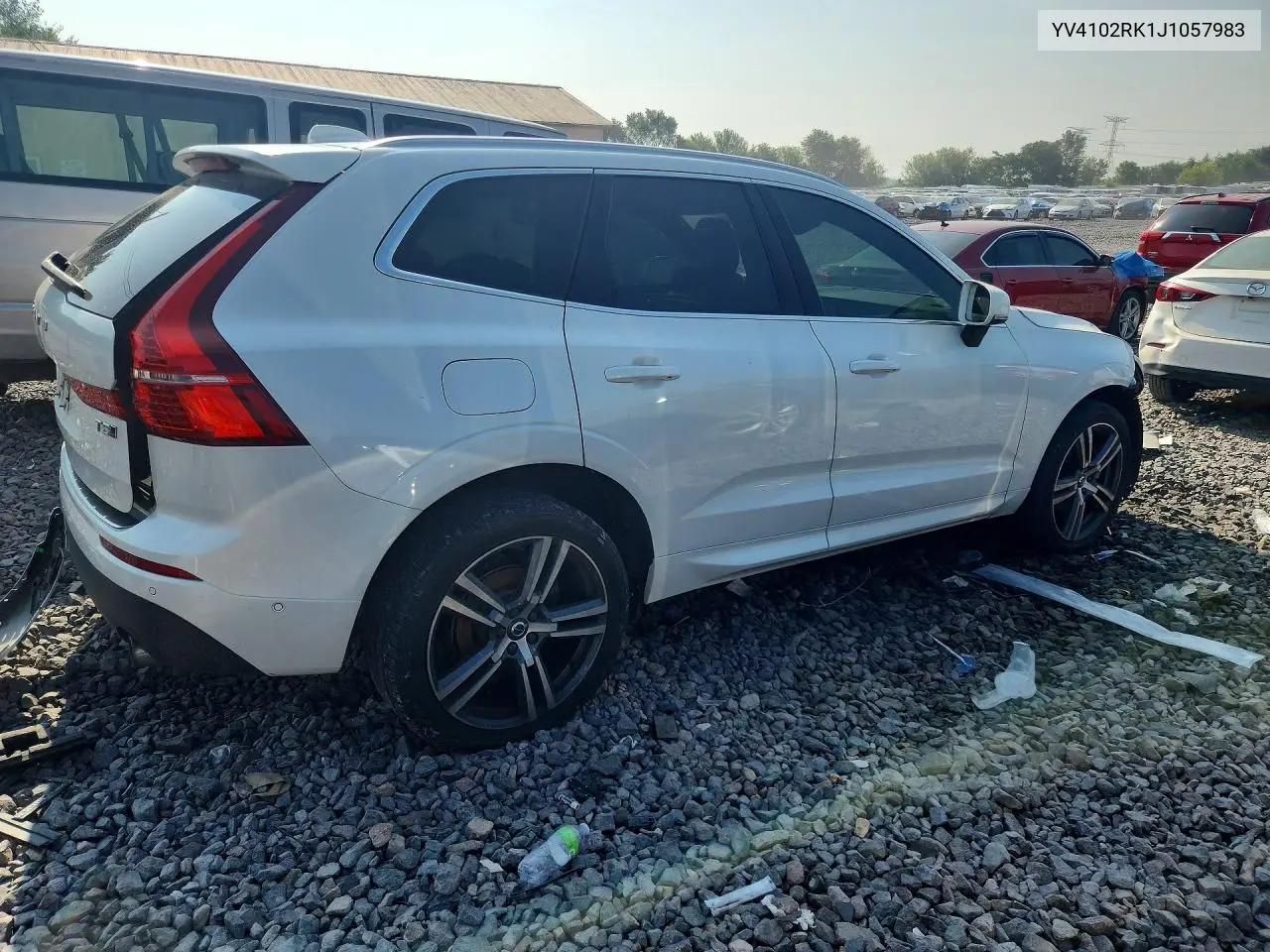 2018 Volvo Xc60 T5 Momentum VIN: YV4102RK1J1057983 Lot: 60407306
