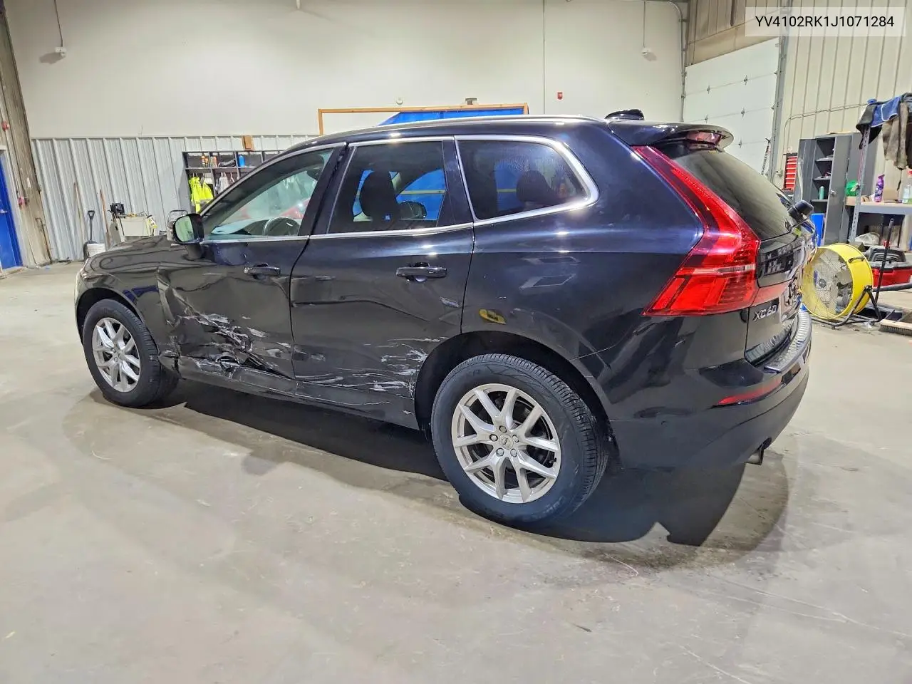 2018 Volvo Xc60 T5 Momentum VIN: YV4102RK1J1071284 Lot: 60659986