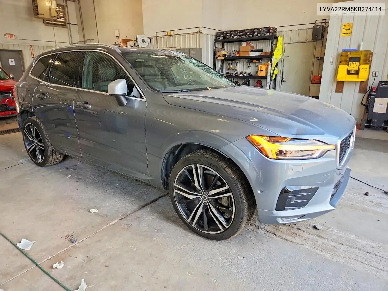 2019 Volvo Xc60 T6 R-Design VIN: LYVA22RM5KB274414 Lot: 60230356