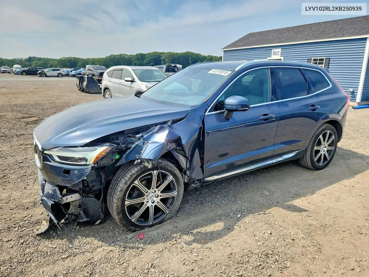 2019 Volvo Xc60 T5 Inscription VIN: LYV102RL2KB250939 Lot: 61579016