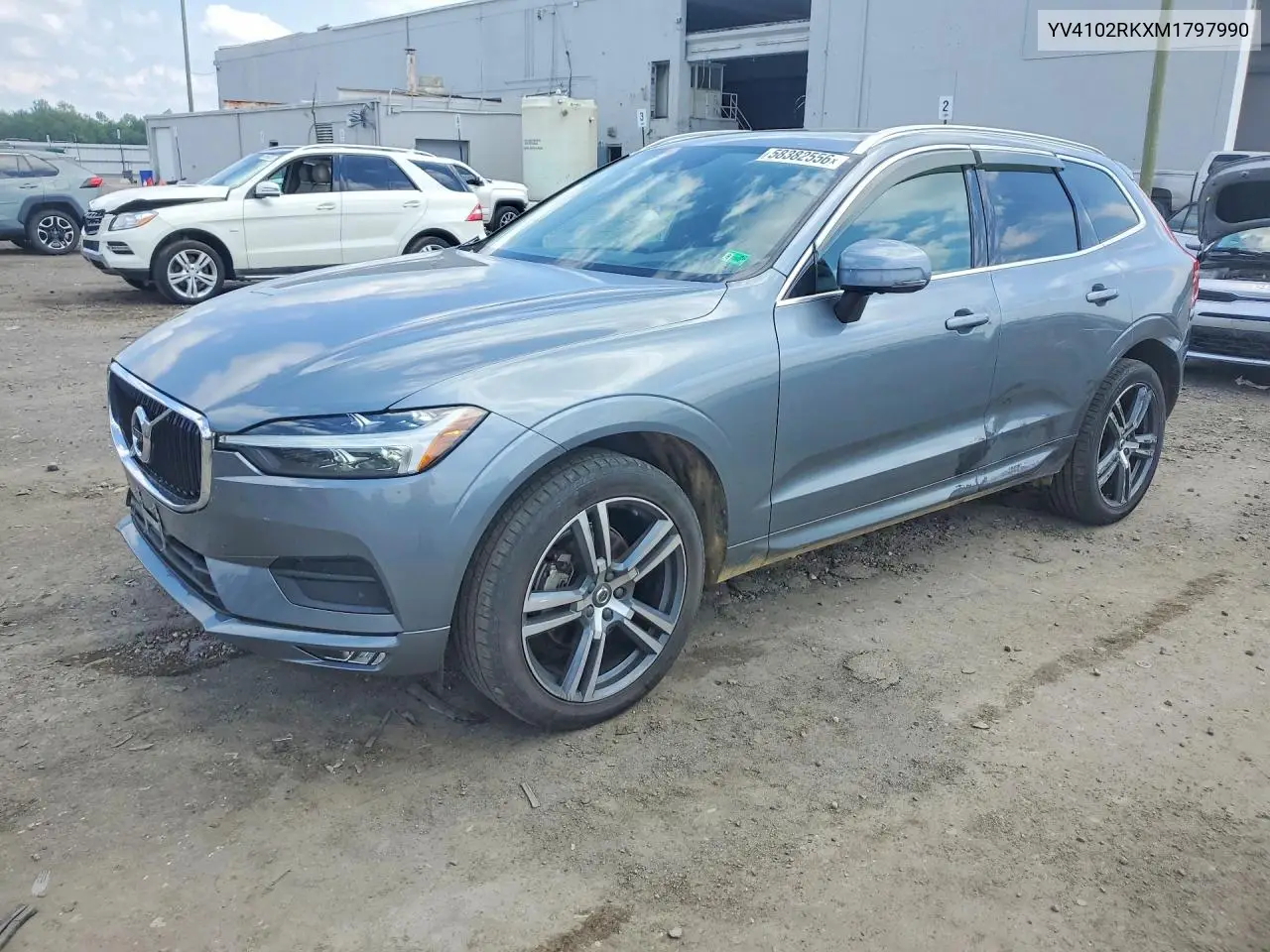 2021 Volvo Xc60 T5 Momentum VIN: YV4102RKXM1797990 Lot: 58382556
