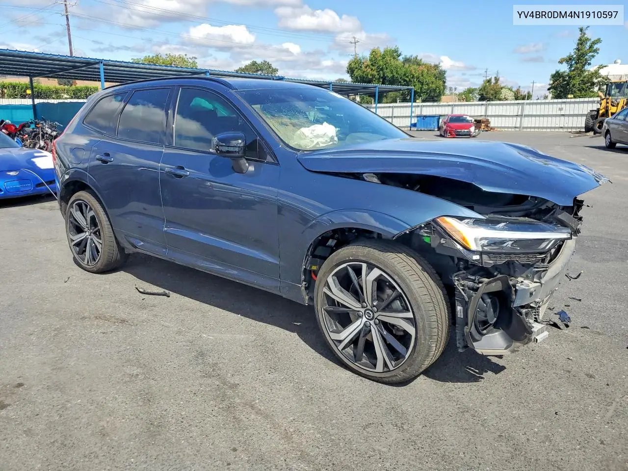 2022 Volvo Xc60 T8 Recharge R-Design VIN: YV4BR0DM4N1910597 Lot: 55992026
