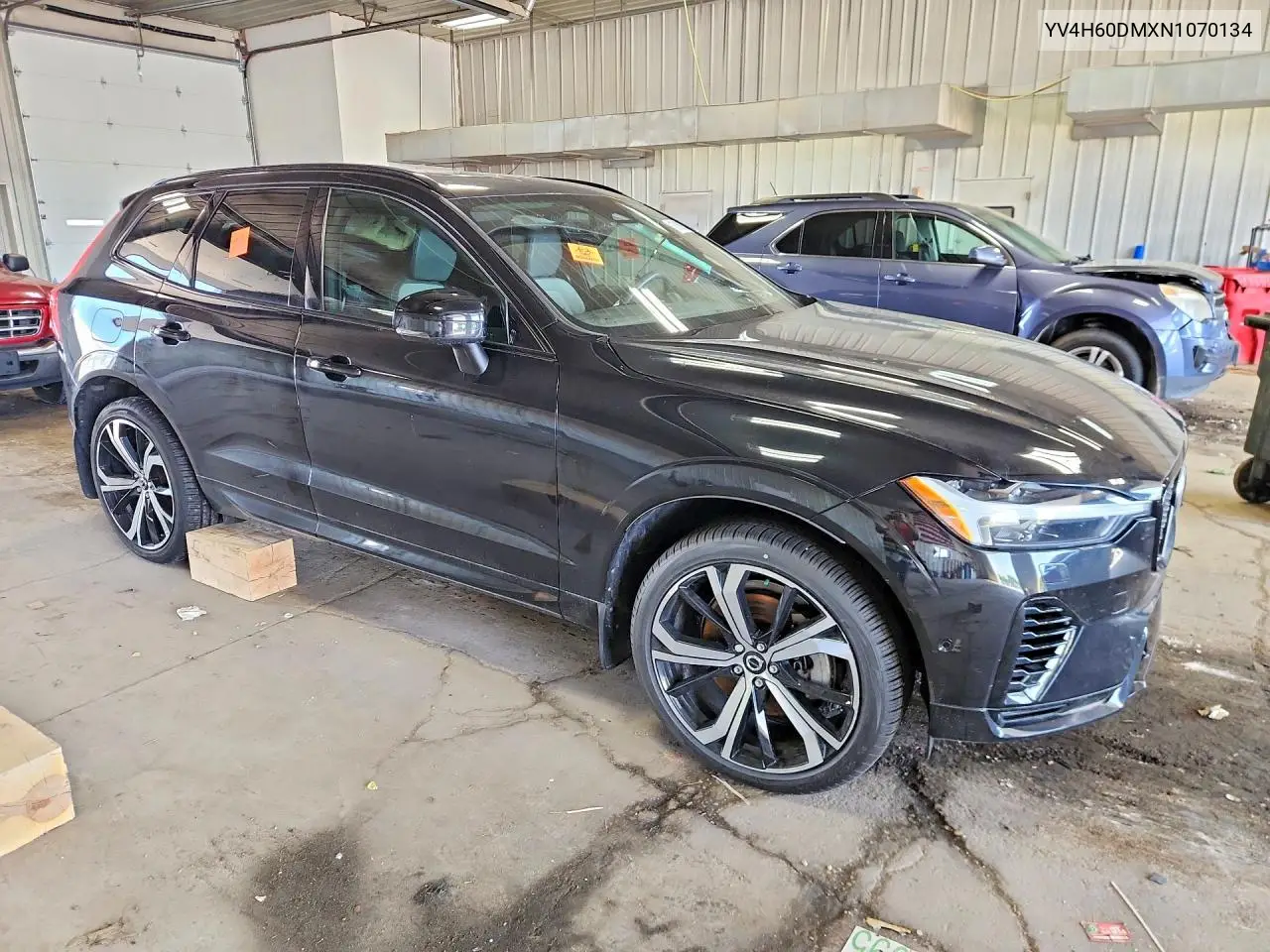 2022 Volvo Xc60 T8 Recharge R-Design VIN: YV4H60DMXN1070134 Lot: 60180566