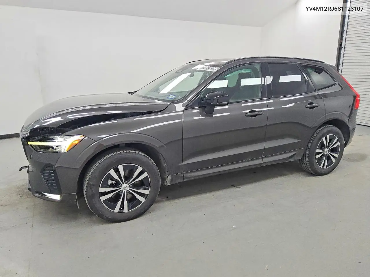 2025 Volvo Xc60 Core VIN: YV4M12RJ6S1123107 Lot: 77563265