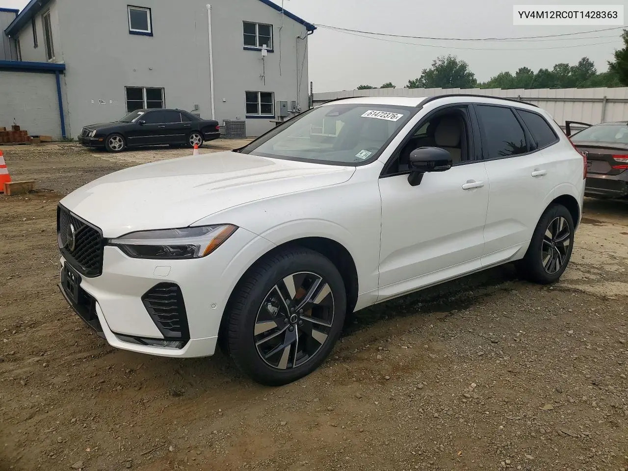 2026 Volvo Xc60 Plus VIN: YV4M12RC0T1428363 Lot: 61472376