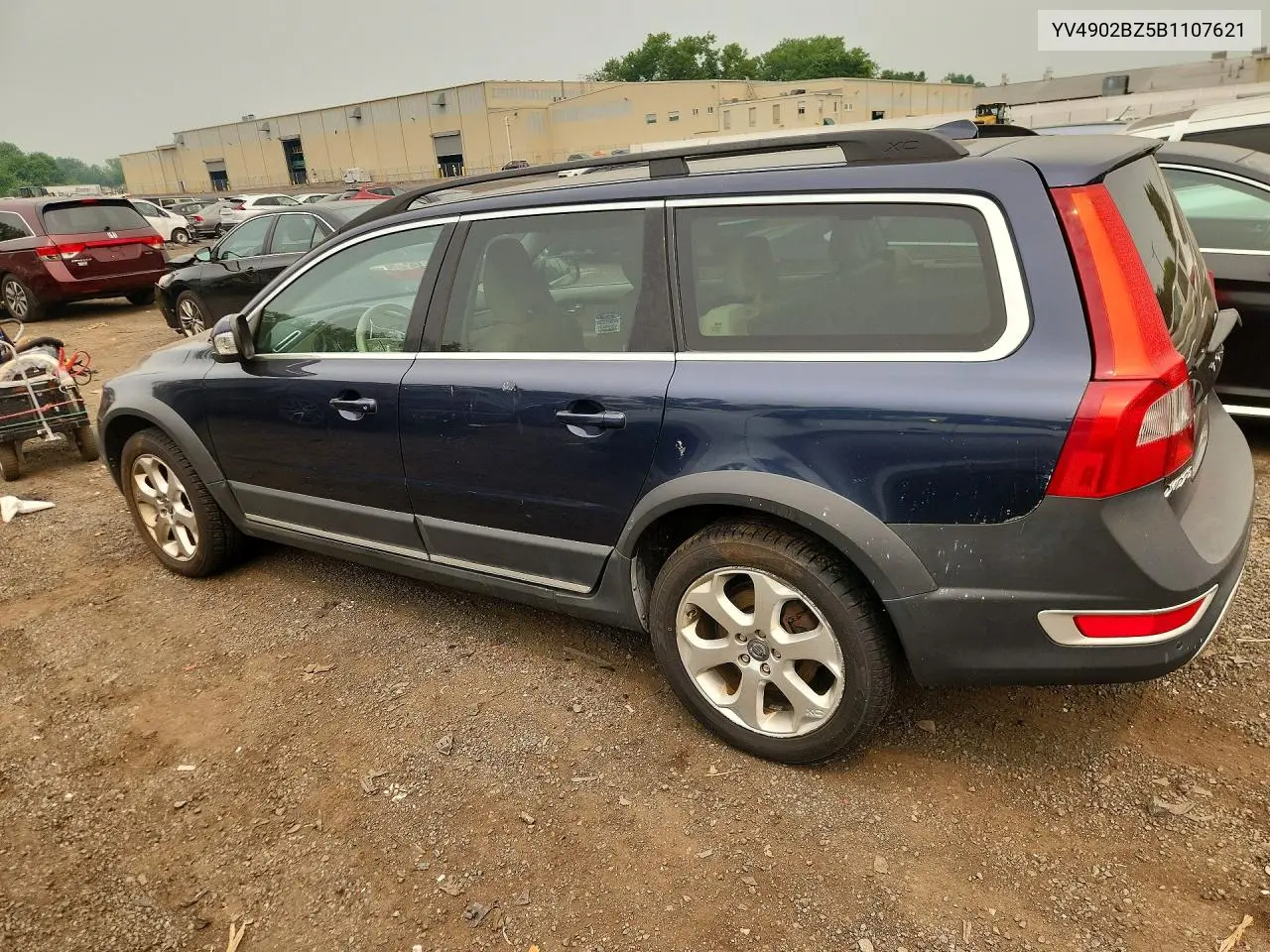 2011 Volvo Xc70 T6 VIN: YV4902BZ5B1107621 Lot: 60633656