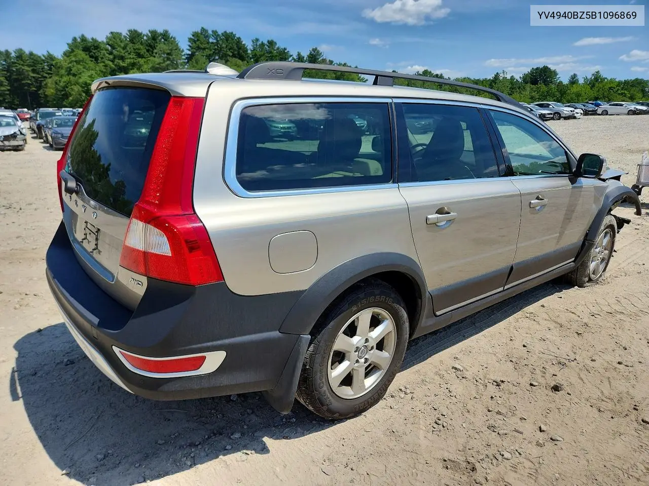 2011 Volvo Xc70 3.2 VIN: YV4940BZ5B1096869 Lot: 61474786
