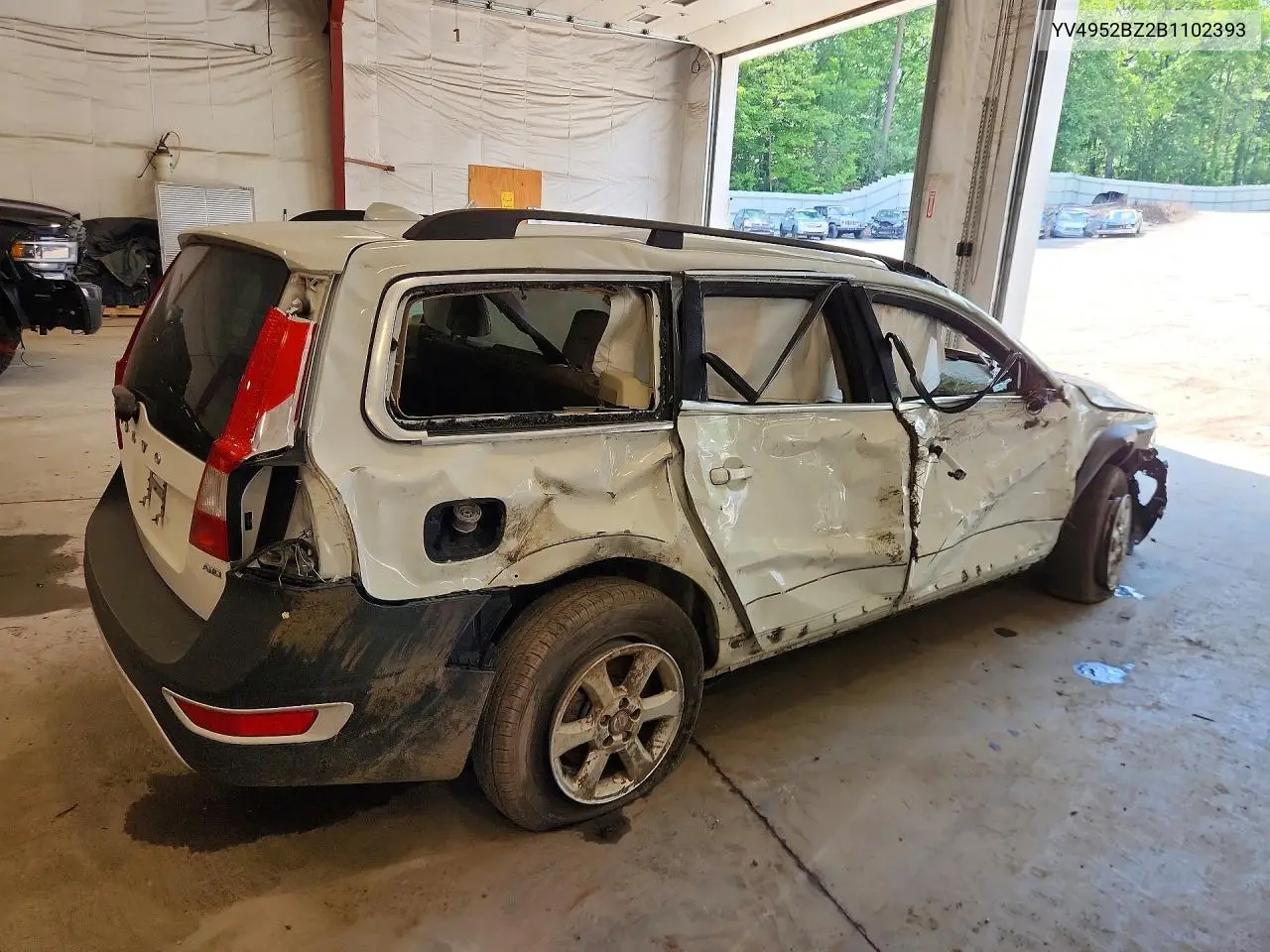 2011 Volvo Xc70 3.2 VIN: YV4952BZ2B1102393 Lot: 85769795