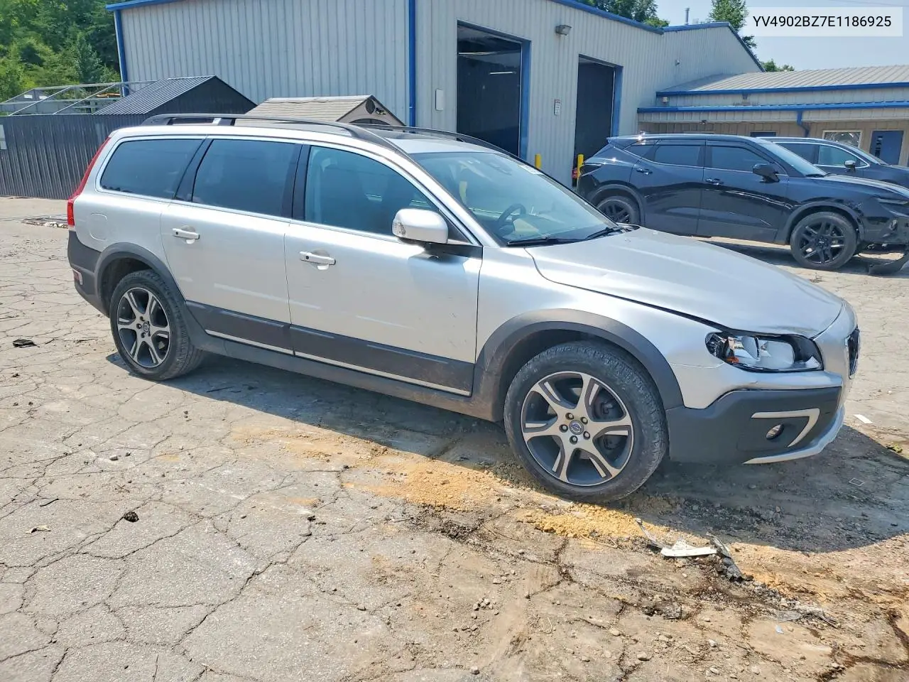 2014 Volvo Xc70 T6 VIN: YV4902BZ7E1186925 Lot: 61011206