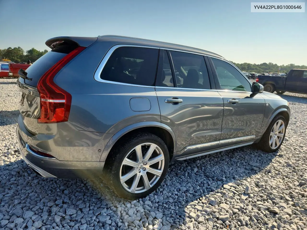 2016 Volvo Xc90 T6 VIN: YV4A22PL8G1000646 Lot: 59731836