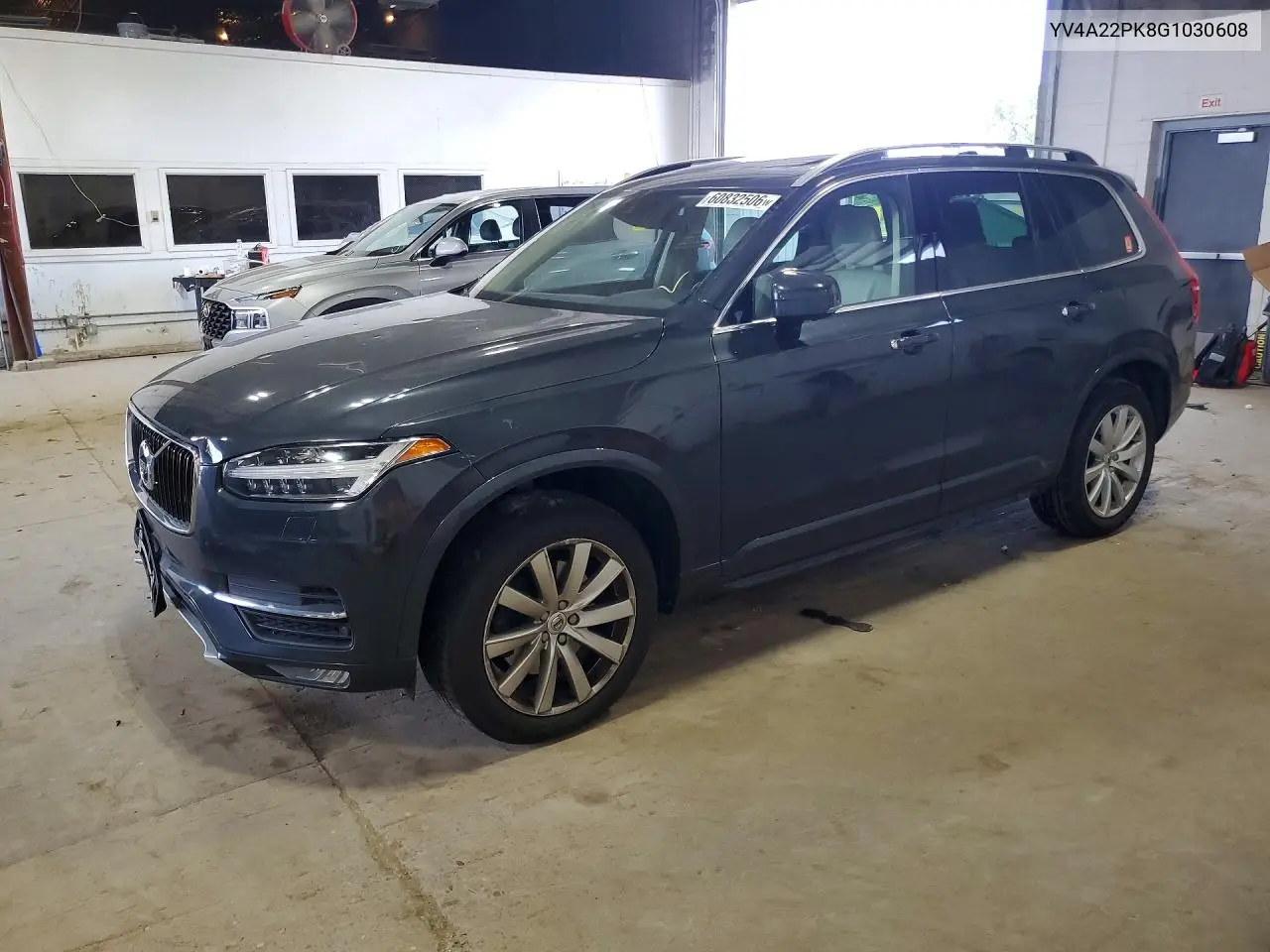 2016 Volvo Xc90 T6 VIN: YV4A22PK8G1030608 Lot: 60832506