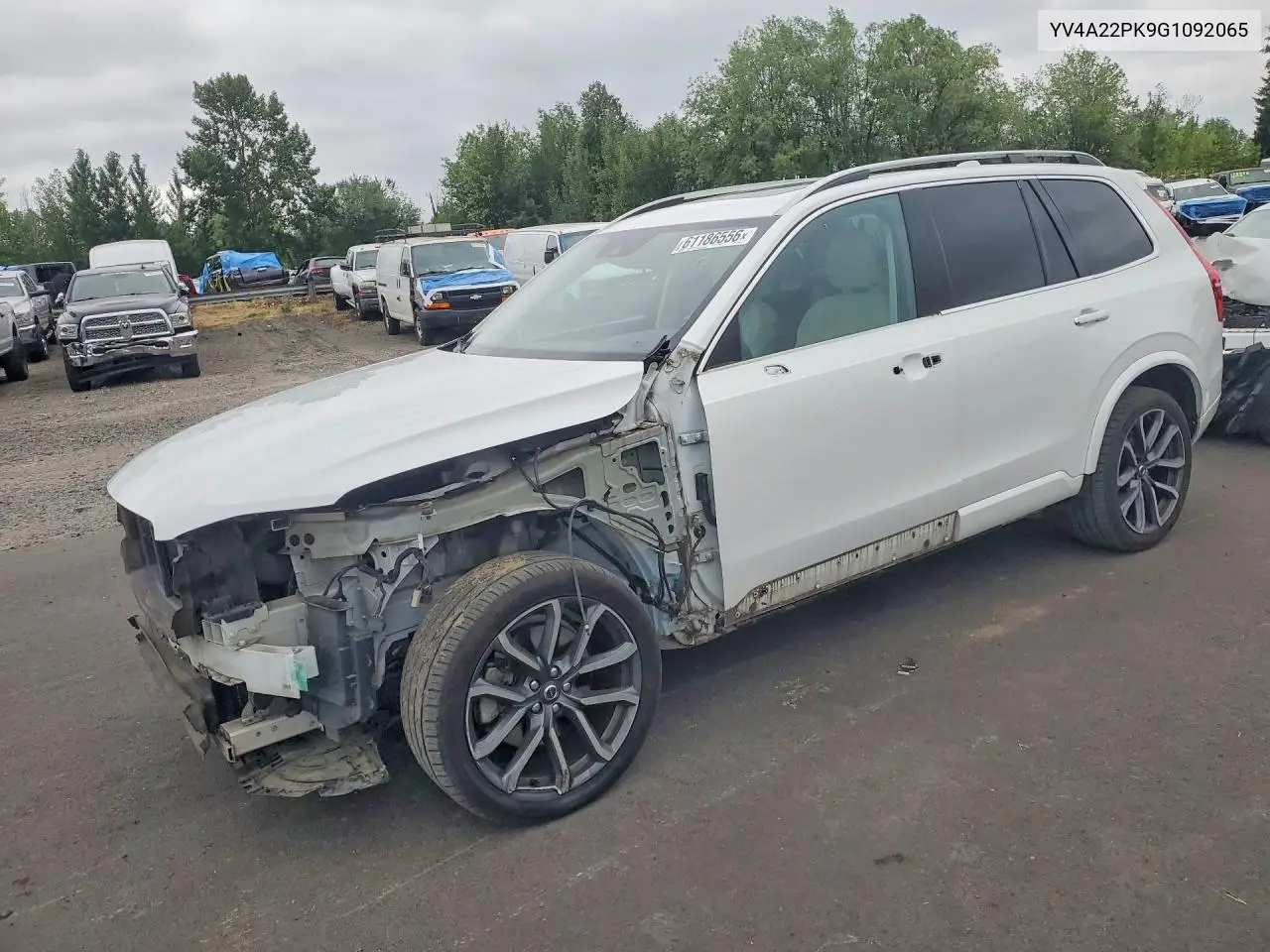 2016 Volvo Xc90 T6 VIN: YV4A22PK9G1092065 Lot: 61186556