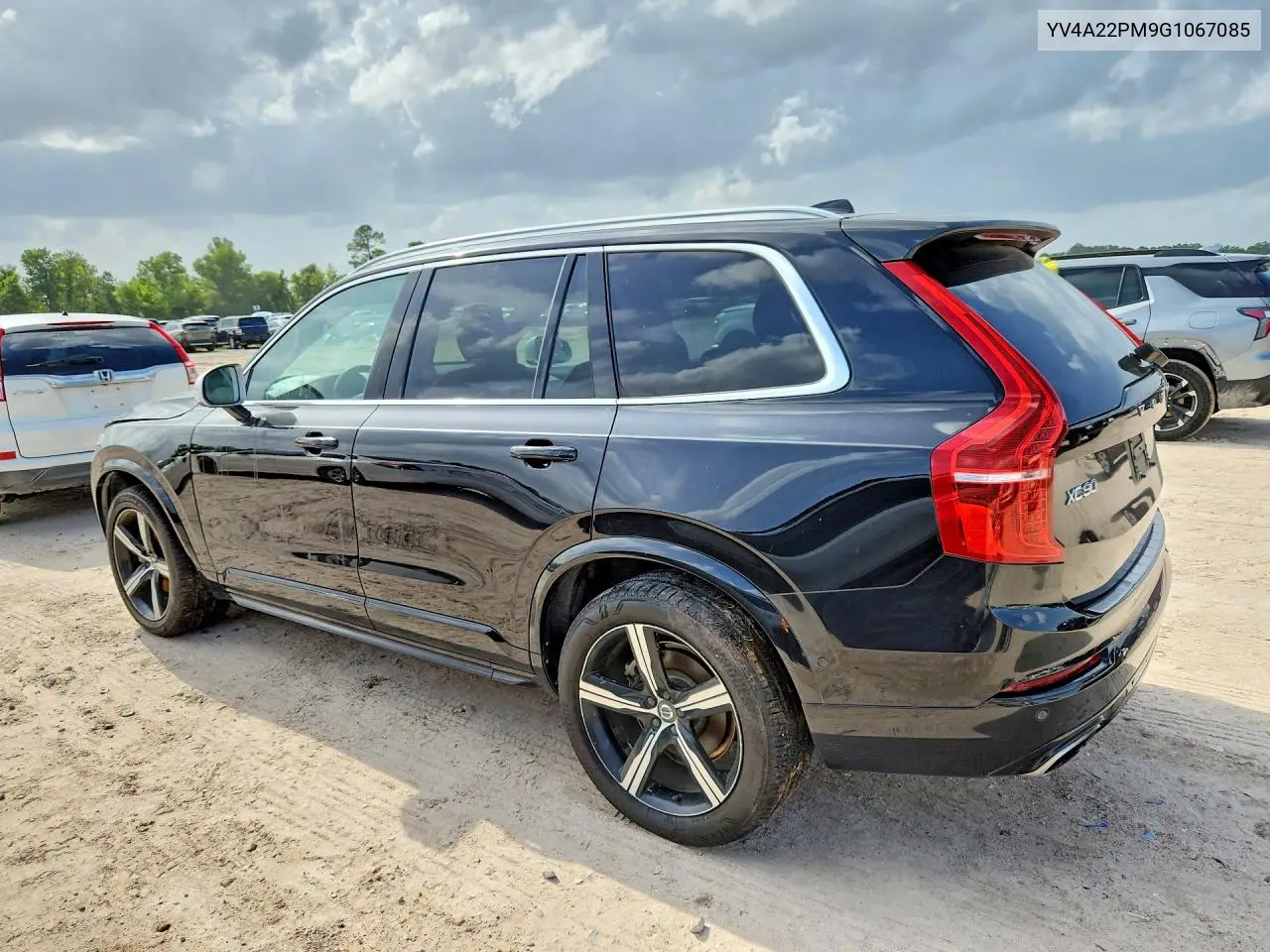 2016 Volvo Xc90 T6 VIN: YV4A22PM9G1067085 Lot: 61377276