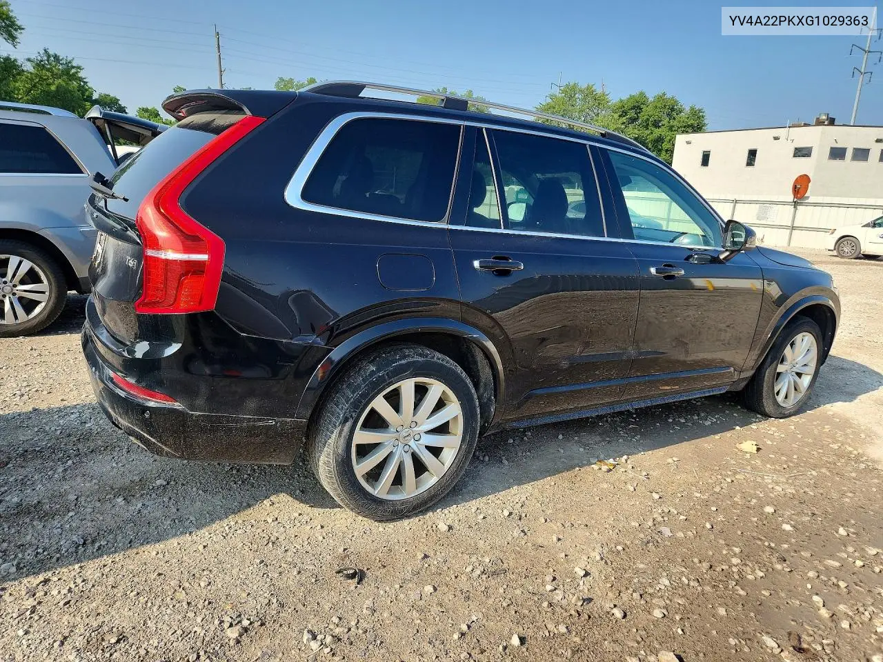 2016 Volvo Xc90 T6 VIN: YV4A22PKXG1029363 Lot: 61881086