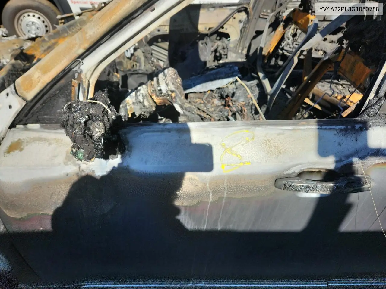 YV4A22PL3G1050788 2016 Volvo Xc90 T6