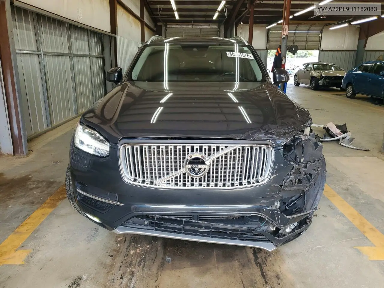 2017 Volvo Xc90 T6 VIN: YV4A22PL9H1182083 Lot: 60241576