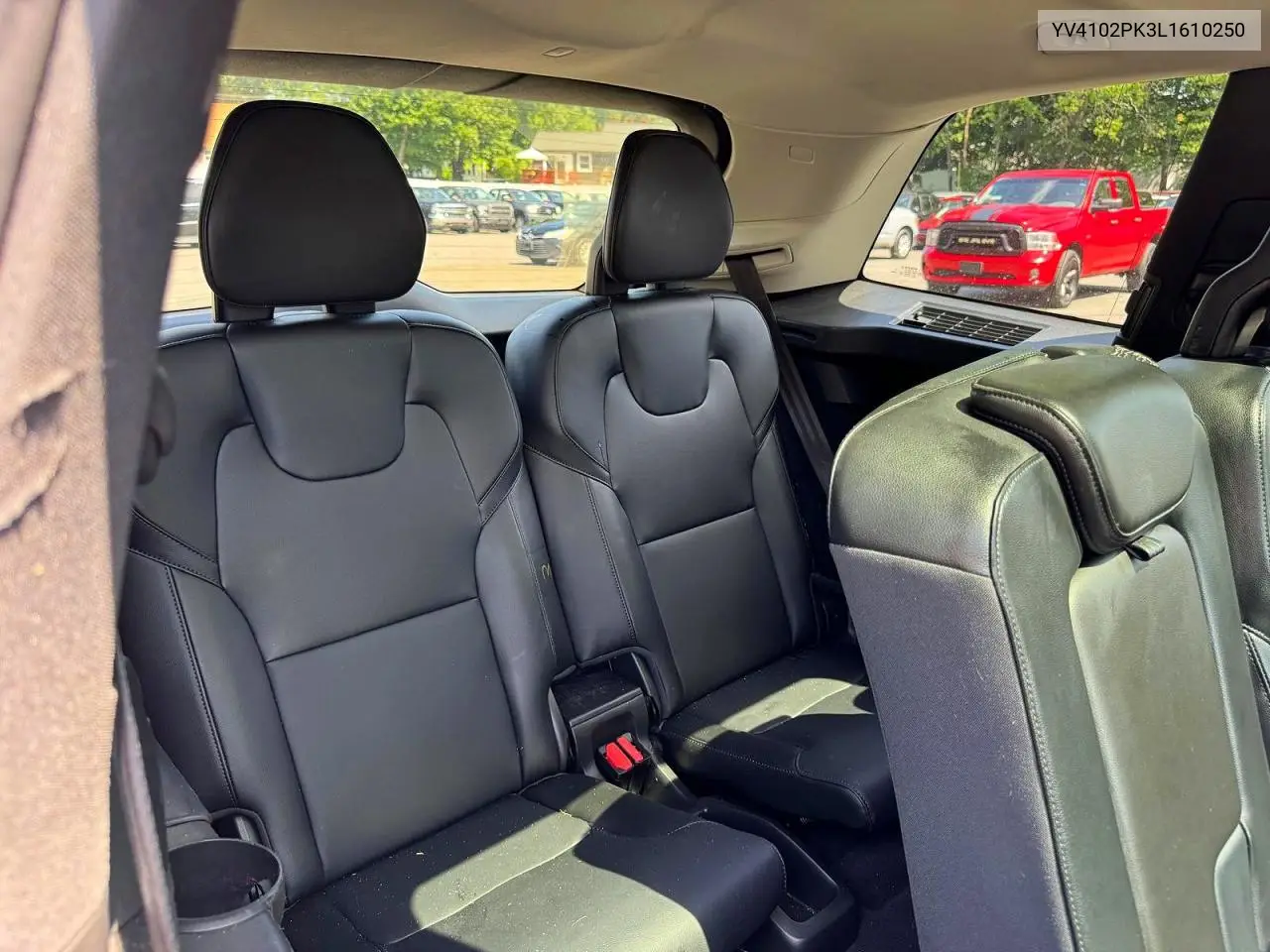 2020 Volvo Xc90 T5 Momentum VIN: YV4102PK3L1610250 Lot: 62202136