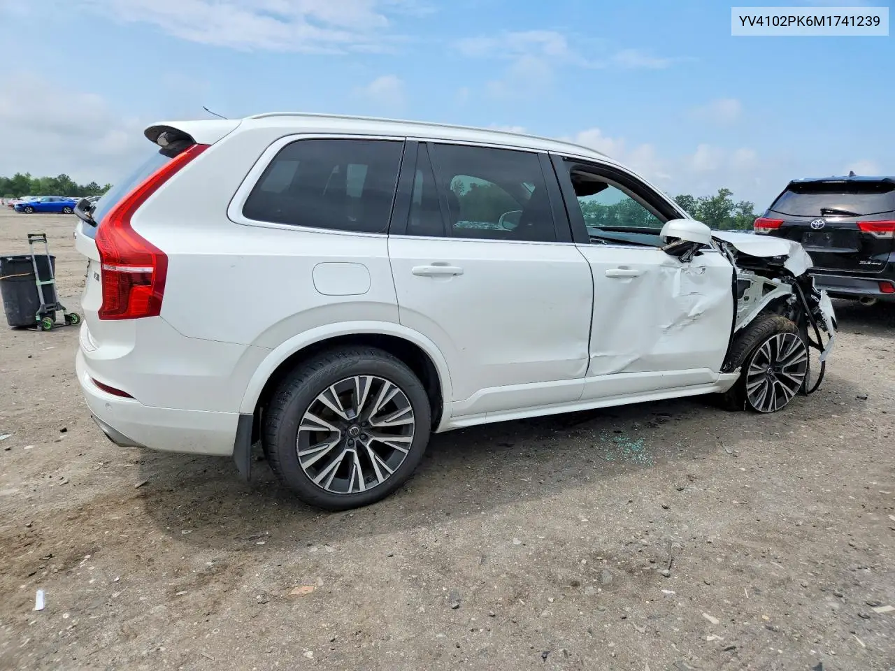 2021 Volvo Xc90 T5 Momentum VIN: YV4102PK6M1741239 Lot: 60018986