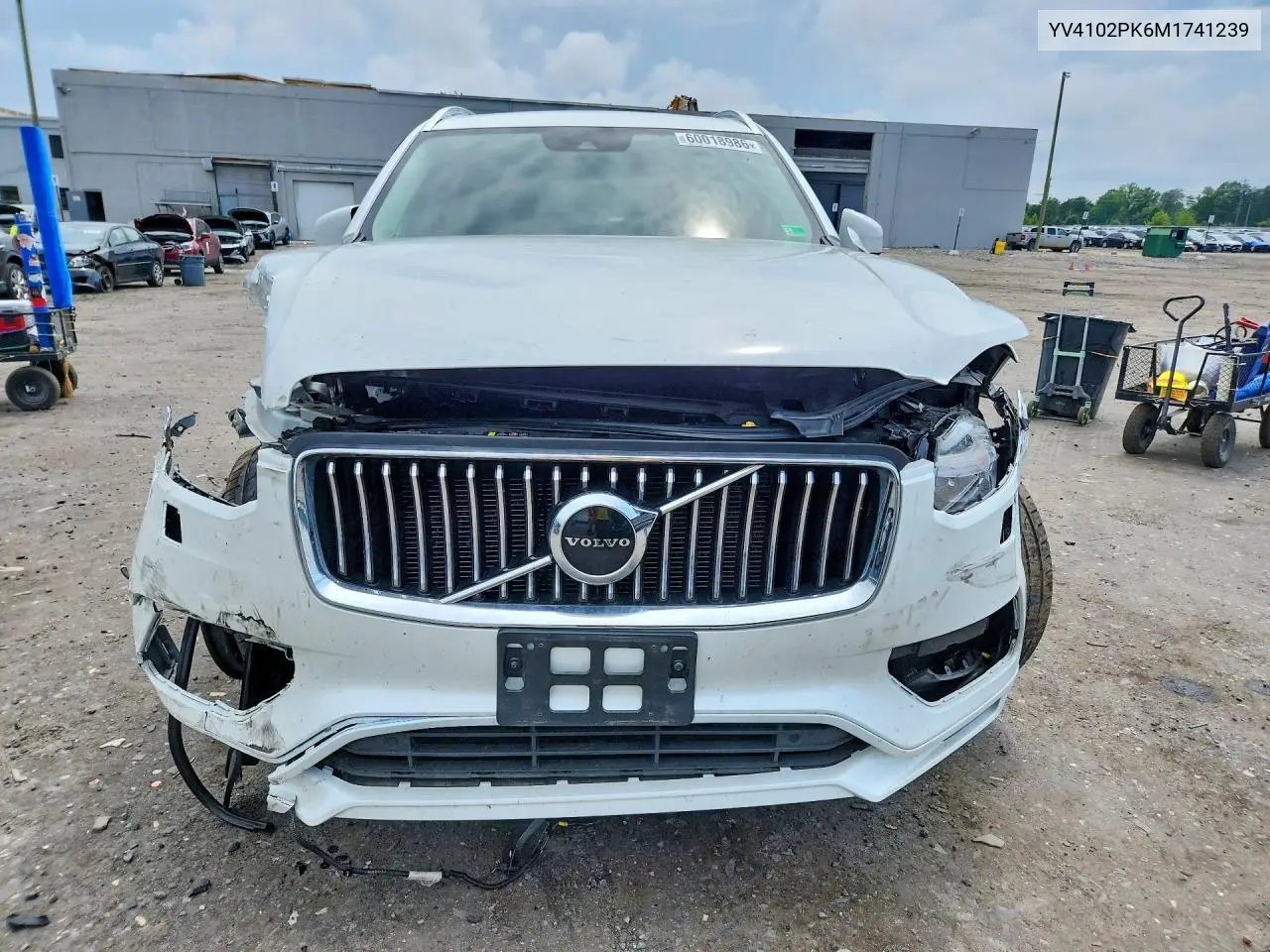 2021 Volvo Xc90 T5 Momentum VIN: YV4102PK6M1741239 Lot: 60018986