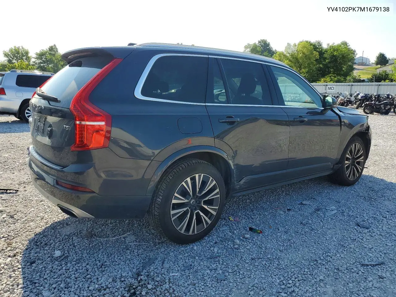 2021 Volvo Xc90 T5 Momentum VIN: YV4102PK7M1679138 Lot: 61009986